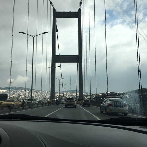 Снимок сделан в Босфорский мост пользователем Çakır 3/14/2022