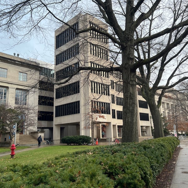 Photo taken at Massachusetts Institute of Technology (MIT) by Vicke C. on 12/15/2022