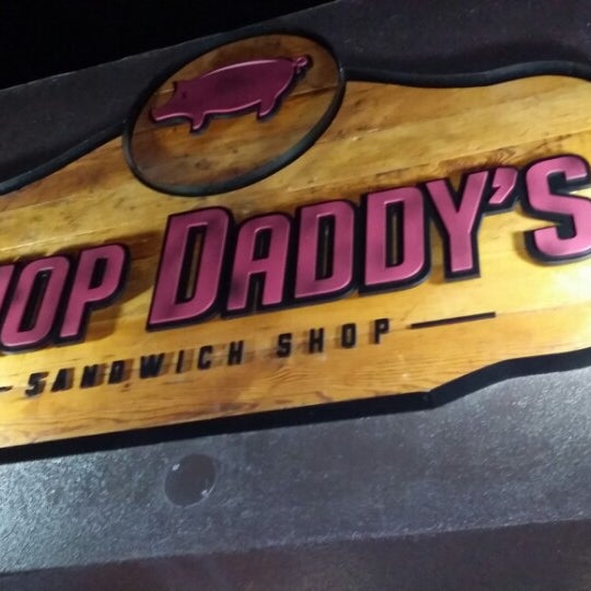 รูปภาพถ่ายที่ Chop Daddy&#39;s โดย Bigg P. เมื่อ 10/18/2014