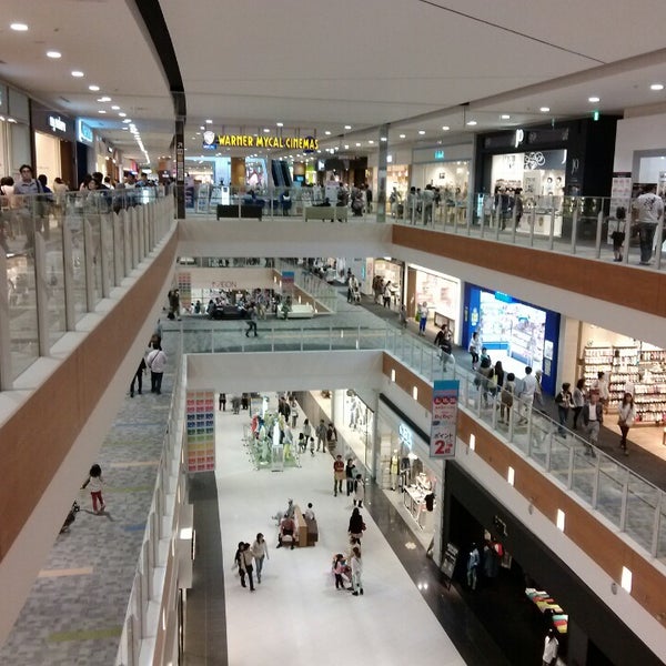 Photos At イオンモール春日部 Shopping Mall In 春日部市 Photos At イオンモール春日部 Shopping Mall In 春日部市