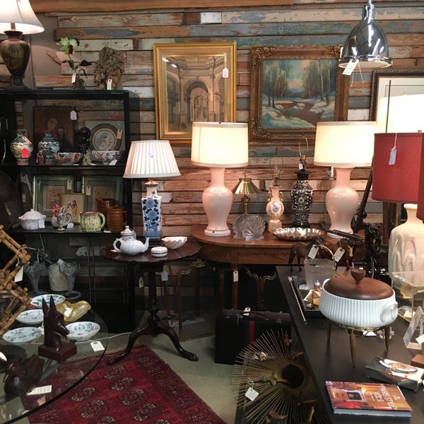 Photos At Screendoor Antique Shop In Asheville