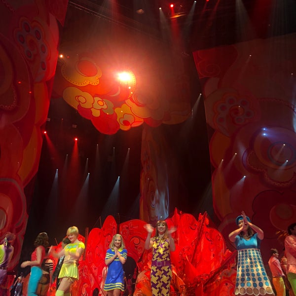 Photo prise au The Beatles LOVE (Cirque du Soleil) par Shams☀️ le7/14/2022