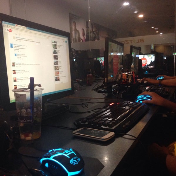 Photos At Blitzone Cyber Cafe Internet Cafe Photos At Blitzone Cyber Cafe Internet Cafe