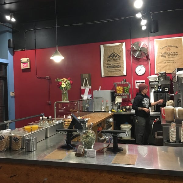 Foto tirada no(a) Diesel Café por KellyAnn em 1/27/2018