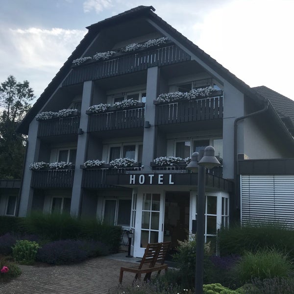 Das Foto wurde bei Ganter Hotel &amp; Restaurant Mohren von Jack L. am 6/24/2018 aufgenommen