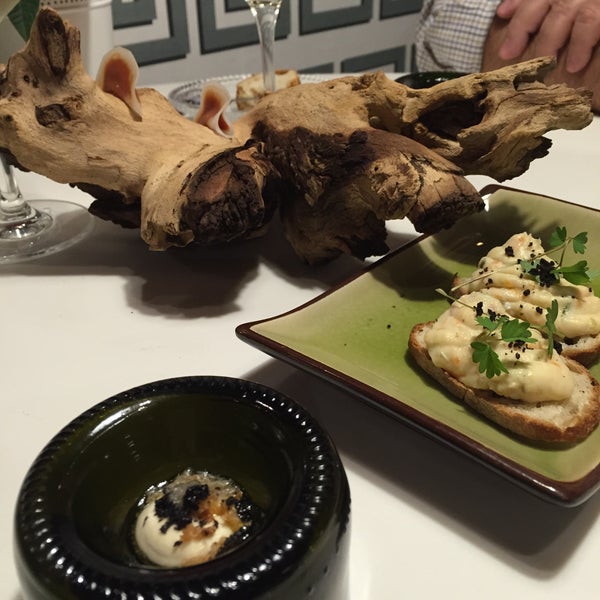 Foto diambil di Restaurante Macel·lum oleh Vicente V. pada 1/4/2015