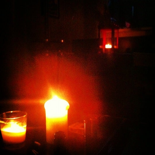 Снимок сделан в Blackout Central (Haus of Gaga) пользователем Shawn P. 10/30/2012
