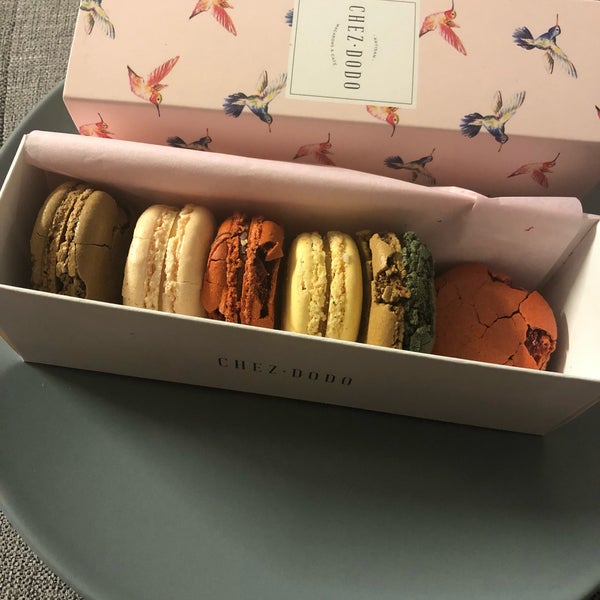 Super delicious macarons even though you r not a macaron lover must to try 😋😋😋
