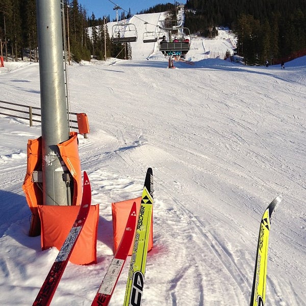 Das Foto wurde bei Kläppen Ski Resort von Gustav E. am 2/27/2013 aufgenommen