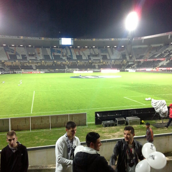 Photo taken at Estádio D. Afonso Henriques by Guilherme T. on 11/24/2014