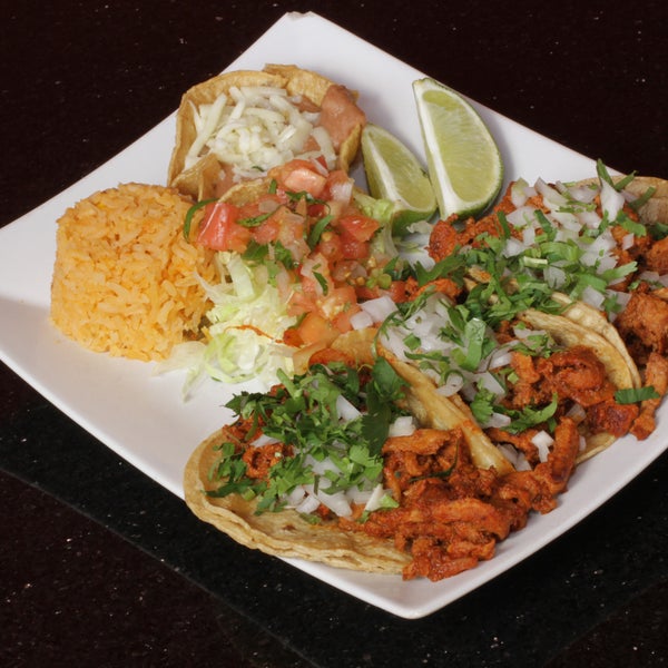 Das Foto wurde bei Sammy&#39;s Mexican Grill von Sammy&#39;s Mexican Grill am 5/20/2014 aufgenommen