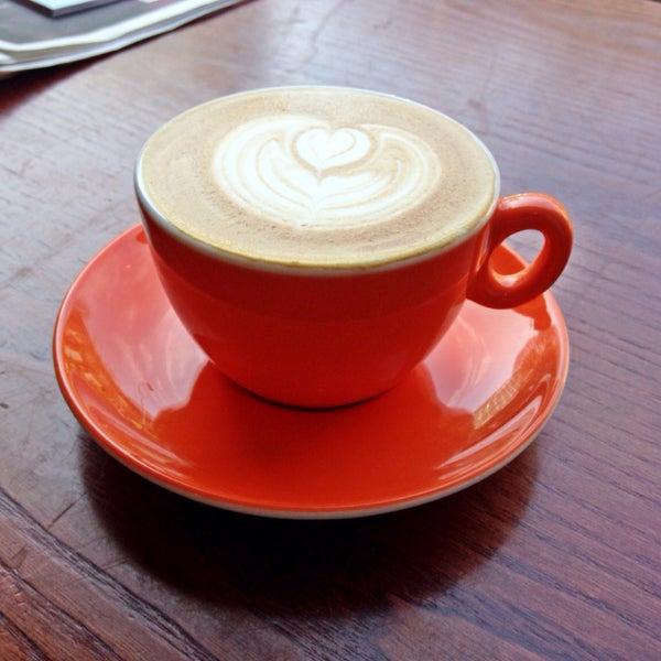 INCREDIBLY luxurious blend and beautiful texture to the milk in this Decaf Flat White