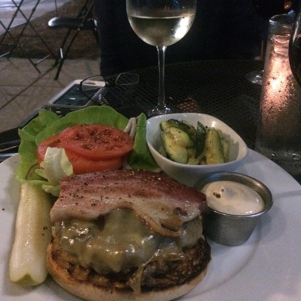 Stacks Coastal Kitchen - Sandwich Spot