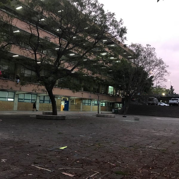 Photo taken at Facultad de Arquitectura - UNAM by Jose G. on 5/7/2018