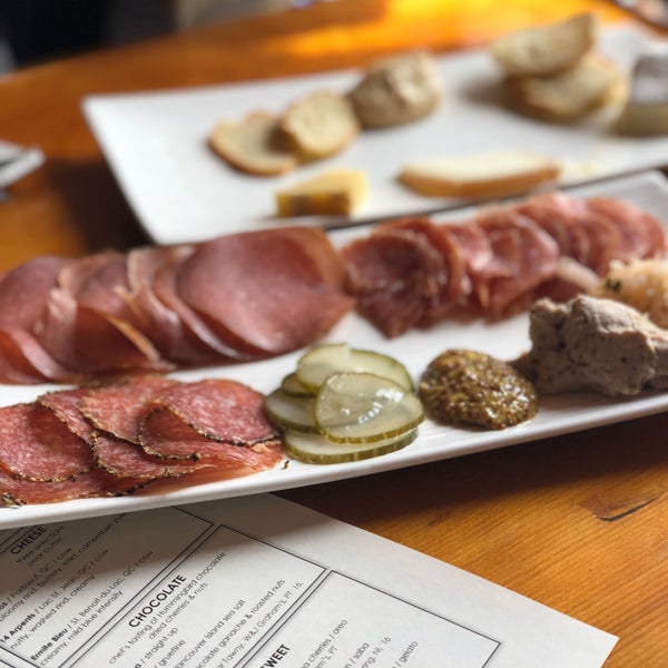 Play Food & Wine Byward MarketParliament Hill 57 tips from 1115