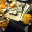 รูปภาพถ่ายที่ Hattori Sushi Bar โดย Jonathas S. เมื่อ 12/18/2012