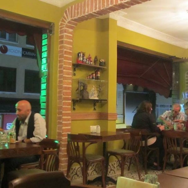 Foto scattata a Rustik Rus Restoranı da Erhan B. il 9/21/2015