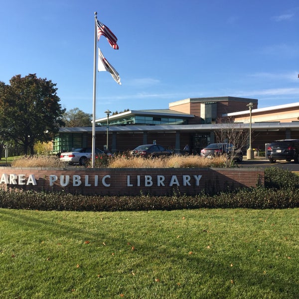 11/12/2016 tarihinde Chris D.ziyaretçi tarafından Vernon Area Public Library'de çekilen fotoğraf