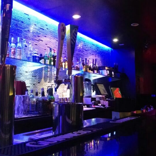 Foto tirada no(a) Boss Bar &amp; Kitchen por NYC E. em 1/17/2014
