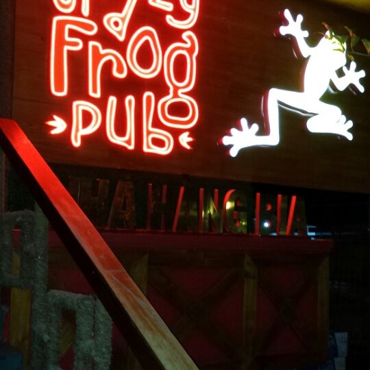 Photo taken at Crazy Frog Pub by Андрей К. on 5/22/2014