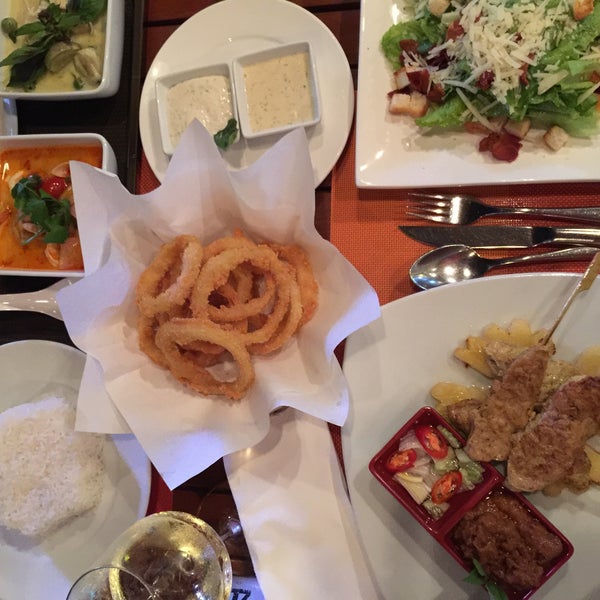 coconut willy's restaurant & party bar 17 tips from 329 visitors