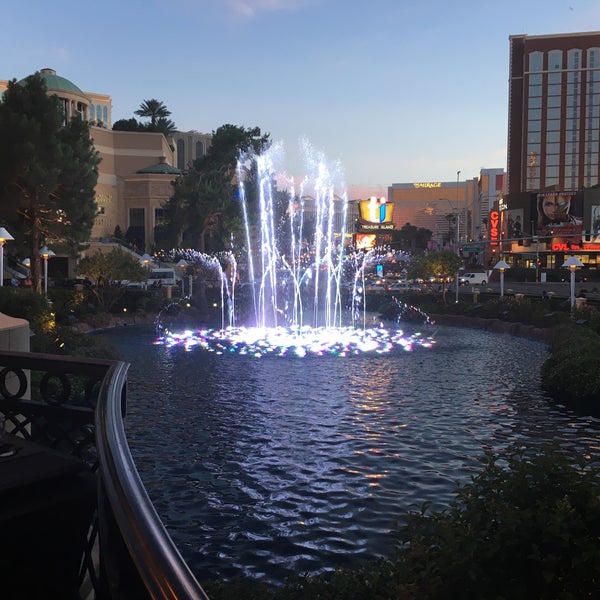 Photo taken at Wynn Esplanade by Aby A. on 6/3/2016