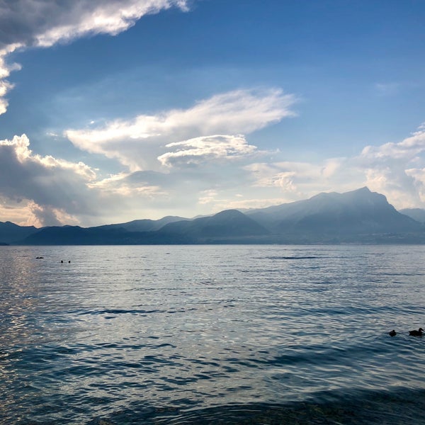 Foto diambil di Baia delle Sirene oleh Nikita D. pada 7/17/2018