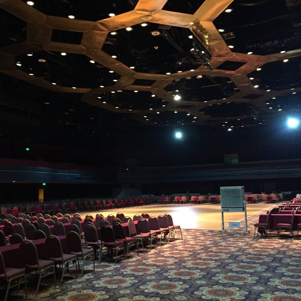 Waterfront Ballroom and Convention Center Tagungszentrum