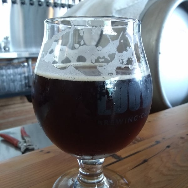 Photo taken at Loowit Brewing Company by Bobby M. on 5/18/2019