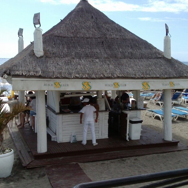 Пляжный бар Beach Bar Геленджик