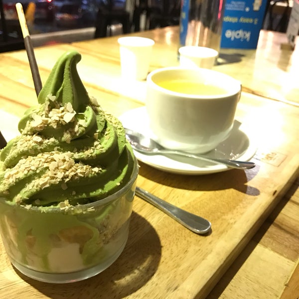 Their matcha parfait is nice. Hot honey yuzu is quite concentrated, not the dilute one that I had somewhere else