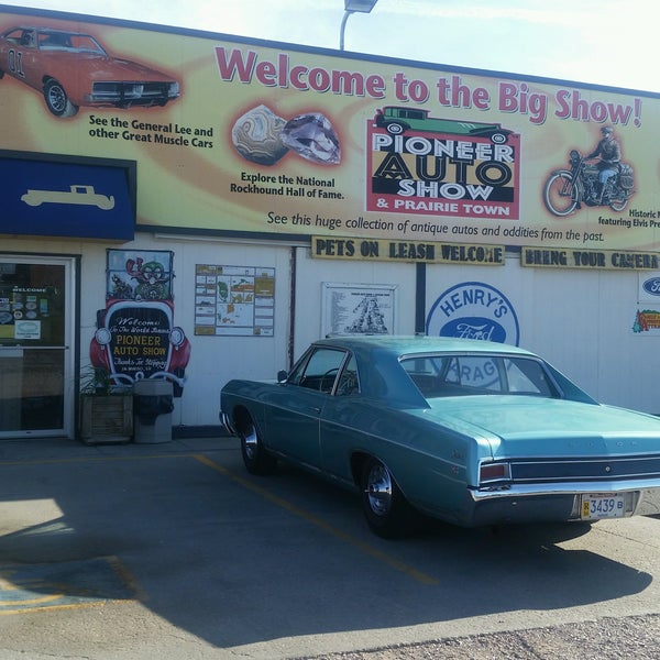 Pioneer Auto Museum Murdo, SD