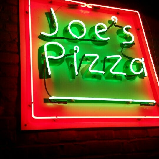 Photo taken at Joe&#39;s Pizza Buy the Slice by Sean P. on 12/30/2015