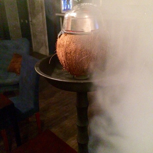 2/14/2015 tarihinde Leonid P.ziyaretçi tarafından Wish Wood Bar &amp; Smoke'de çekilen fotoğraf
