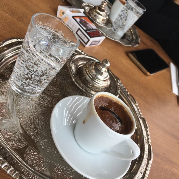 Foto diambil di Emre Pasta &amp; Cafe oleh Gökçe K. pada 3/17/2018