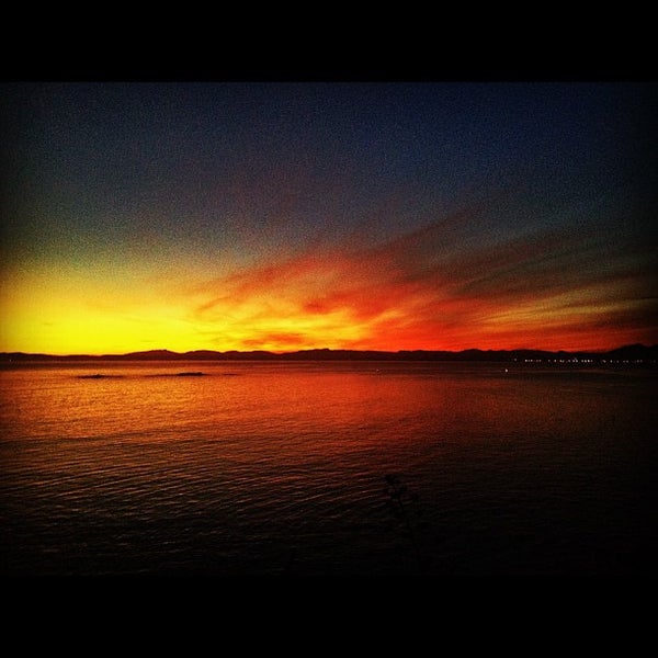 12/3/2012 tarihinde Reno M.ziyaretçi tarafından Vistabella Hotel'de çekilen fotoğraf