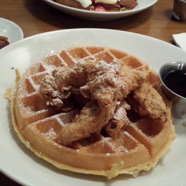 Photos at Black Walnut Cafe Vintage Park American Restaurant