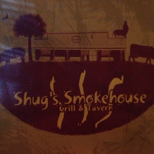 รูปภาพถ่ายที่ Shug&#39;s Smokehouse Grill and Tavern โดย Nate D. เมื่อ 5/23/2013