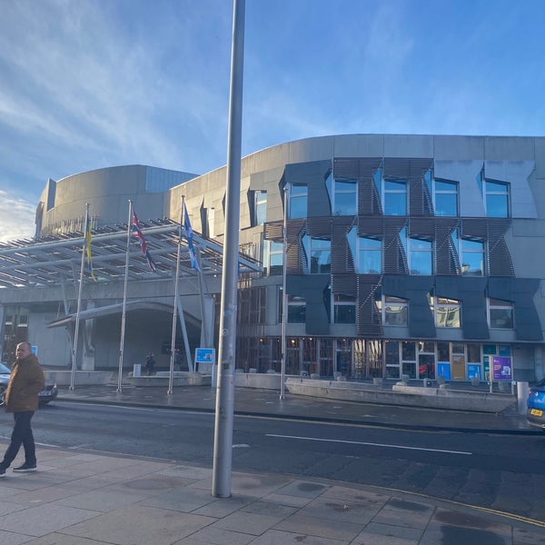 Foto scattata a Scottish Parliament da Hajnalka B. il 11/21/2022