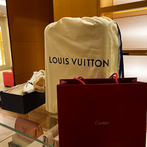 Tysons Galleria - Louis Vuitton, available for curbside pick-up and private  appointments. Call 703-883-8927 upon arrival.