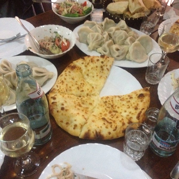 Хинкали столетова 11. Хинкальная, москва, улица покровка. Хинкали в ташкенте. Хинкали клаб домодедово меню. Хинкали гали столетова 11.