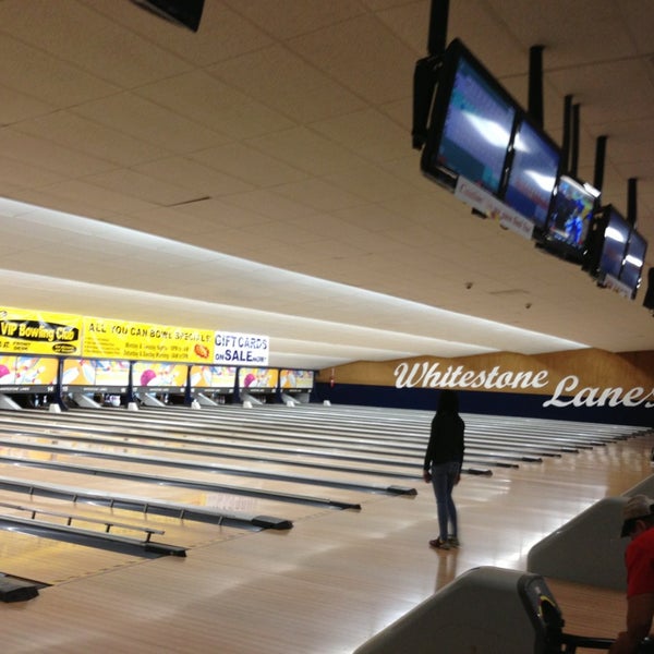 Photo taken at Whitestone Lanes Bowling Centers by John H. on 3/14/2013