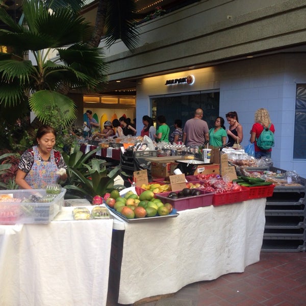 Photos at Waikiki Farmers Market Waikiki 6 tips