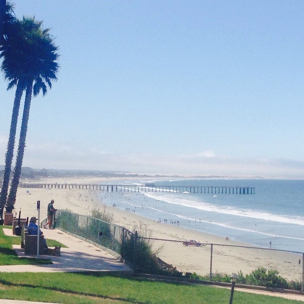 Photo taken at SeaCrest OceanFront Hotel in Pismo Beach by Michelle Lee B. on 7/7/2015