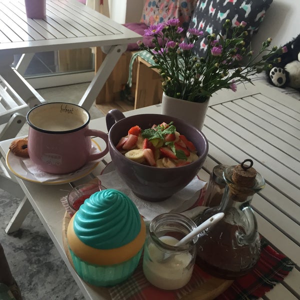 Снимок сделан в Alpaca homestyle cafe пользователем Кристина К. 1/27/2016