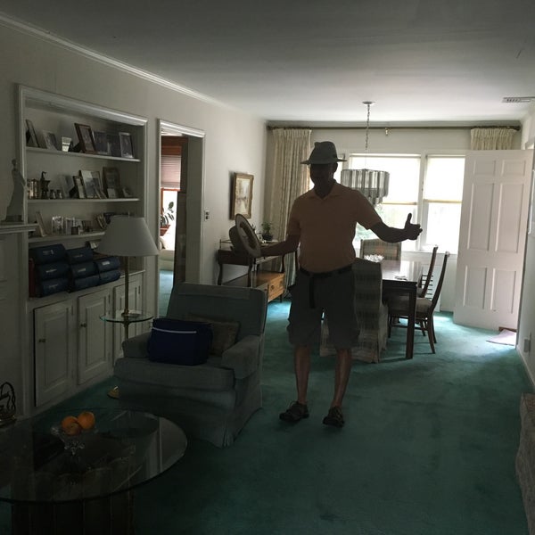 Woodmere Neighborhood