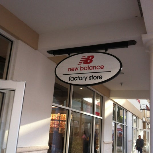 Encantador Volver a llamar Labe New Balance Factory Store - Shoe Store in Orlando