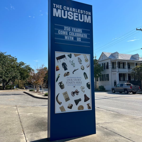 รูปภาพถ่ายที่ The Charleston Museum โดย Courtney Y. เมื่อ 11/9/2023