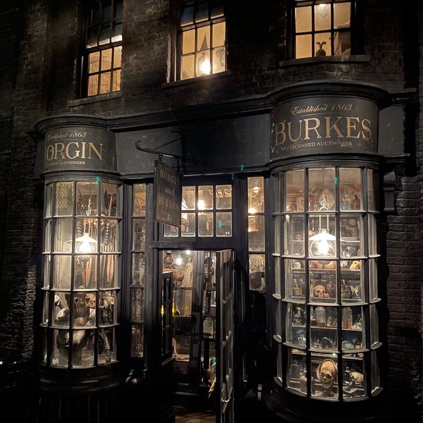 Borgin And Burkes