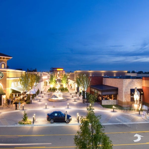 Photo prise au The Mall at Partridge Creek par Starwood Retail Partners le3/10/2015